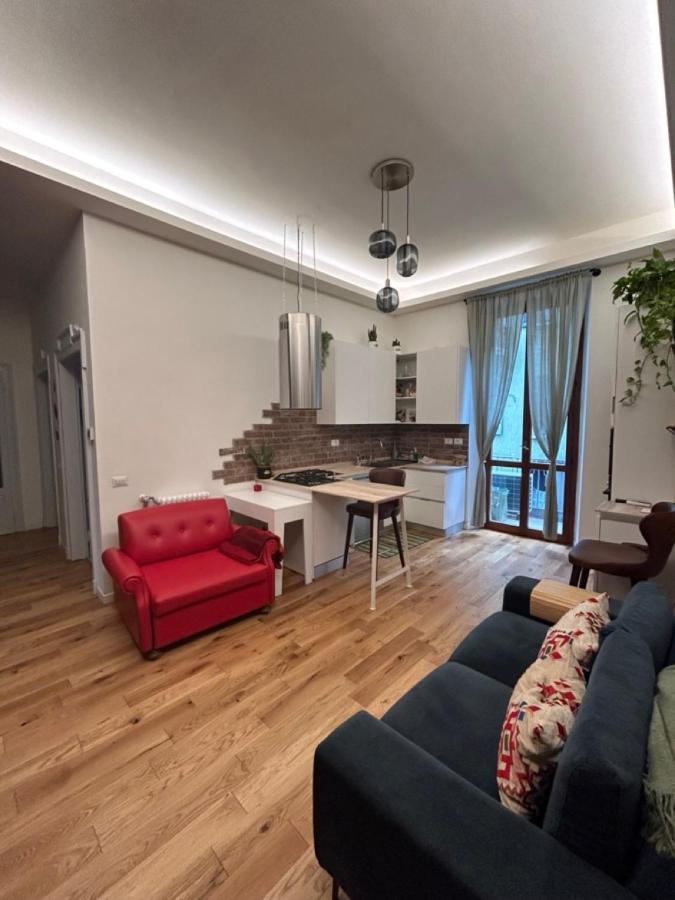 Gam Gam Isola Room Rent Milán Exterior foto